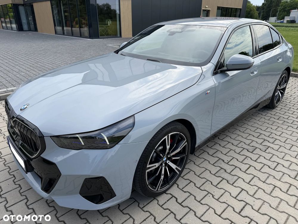 BMW Seria 5 ver-520d-xdrive-mhev-m-sport - 1