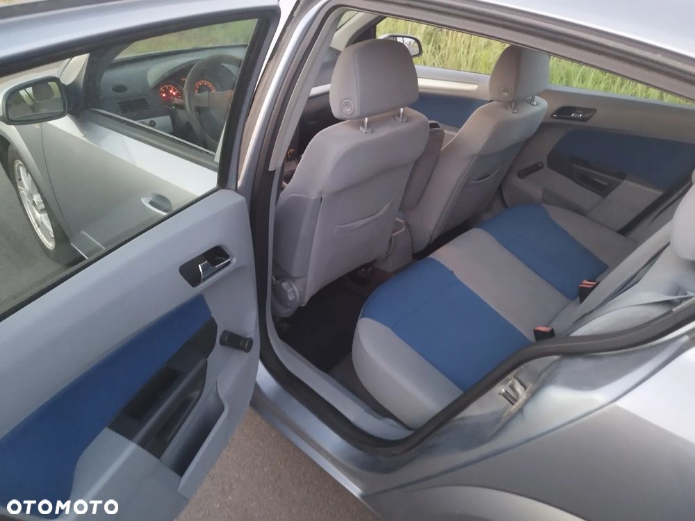 Opel Astra 1.6 Edition - 13