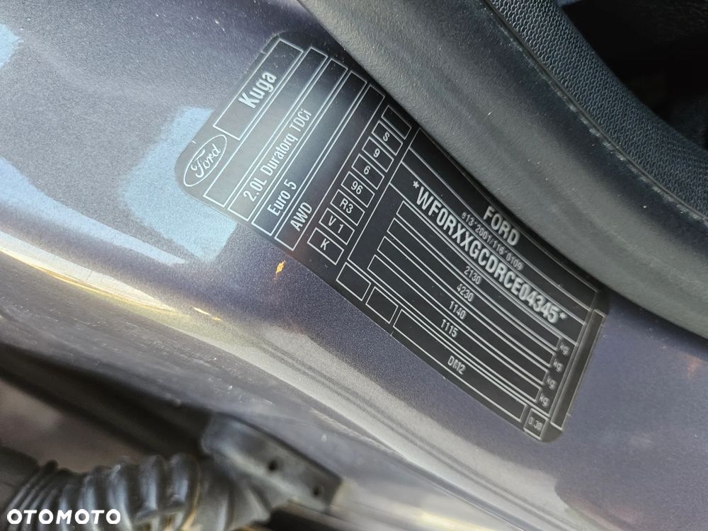Ford Kuga 2.0 TDCi 4WD Titanium - 28