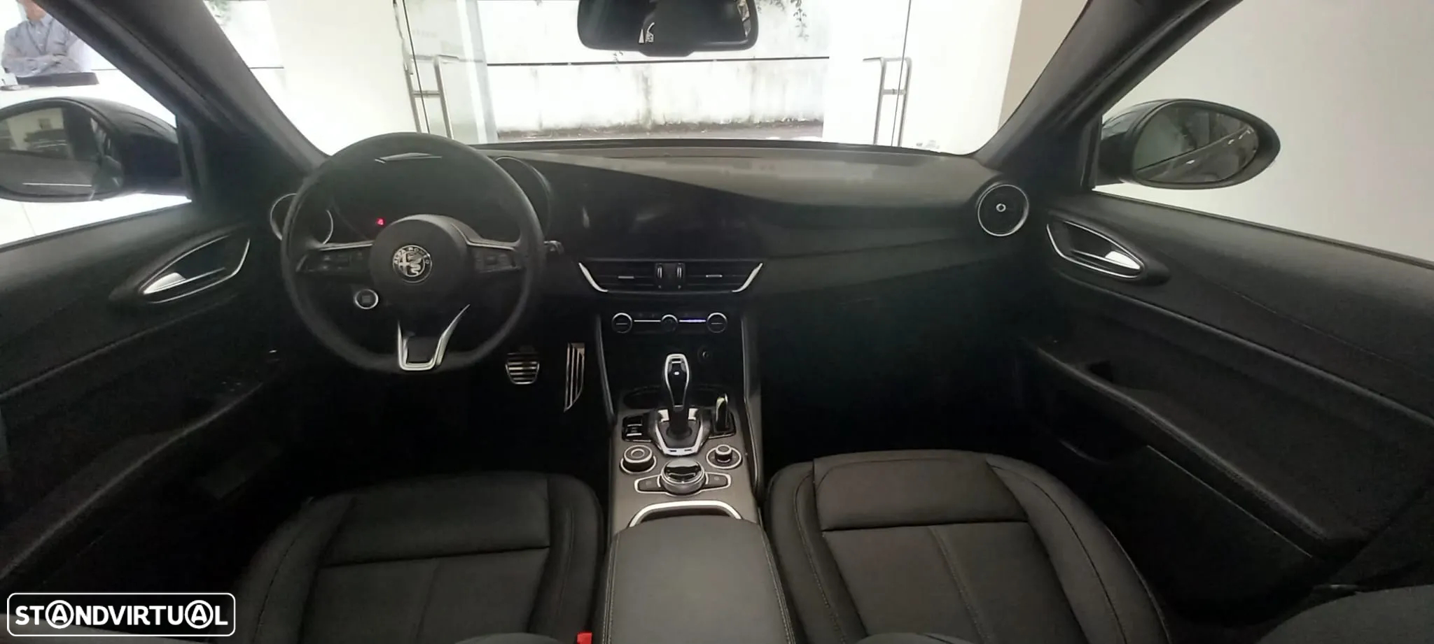 Alfa Romeo Giulia 2.2 D TI Q4 AT8 - 7