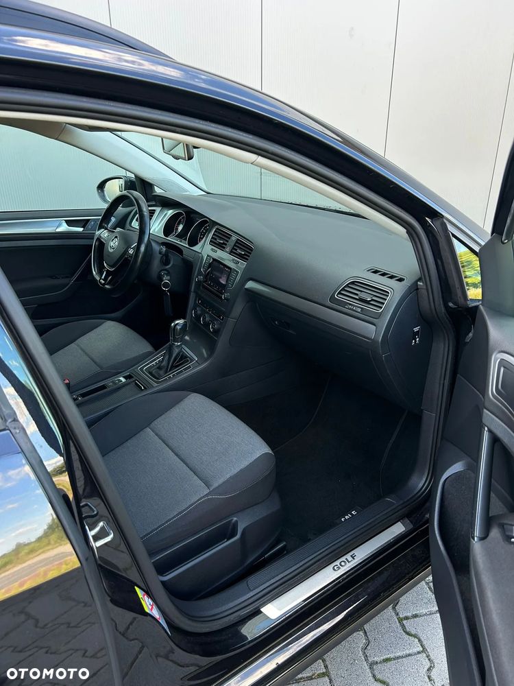 Volkswagen Golf Variant - 5