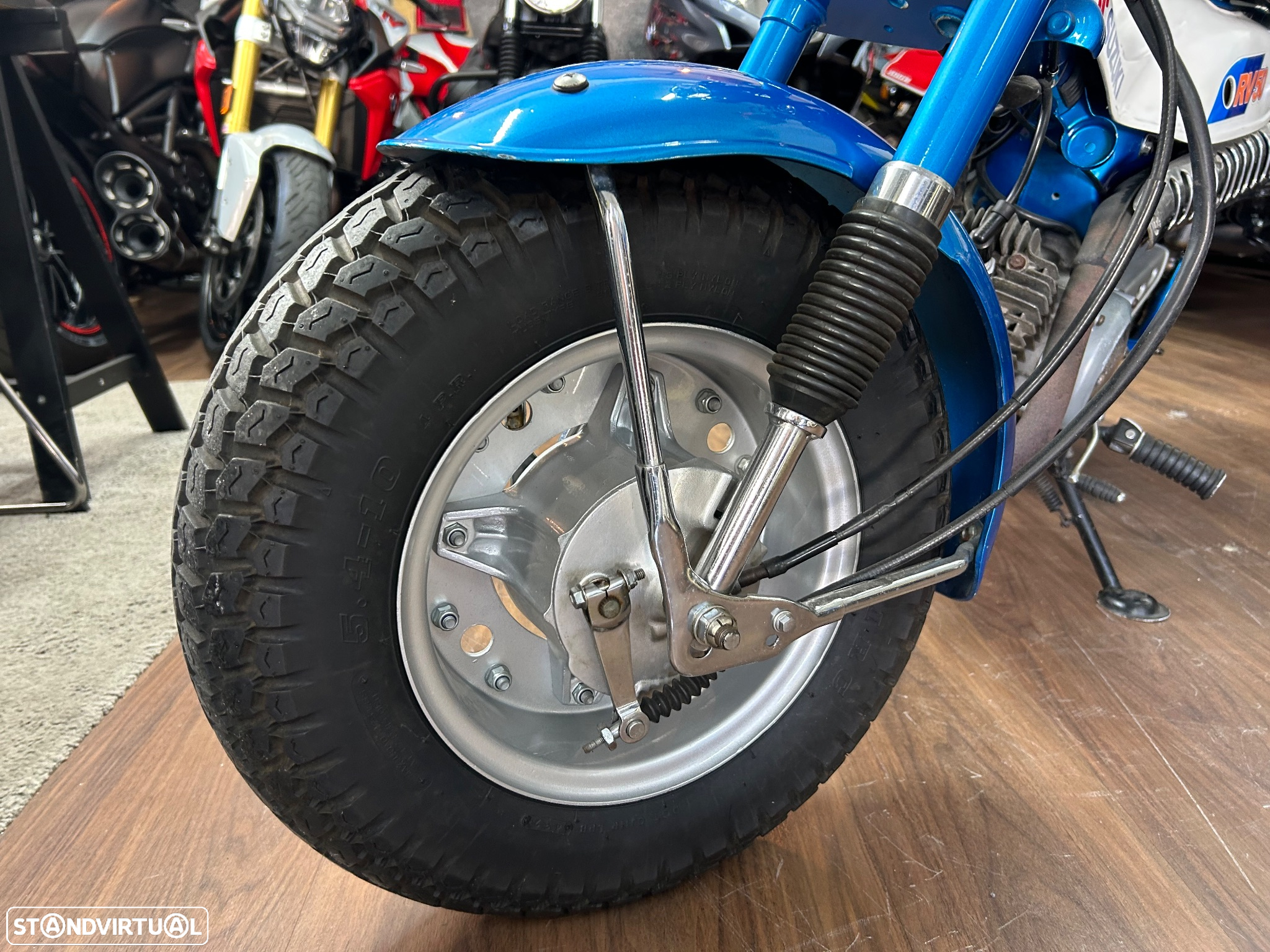 Suzuki RV 50 - 12