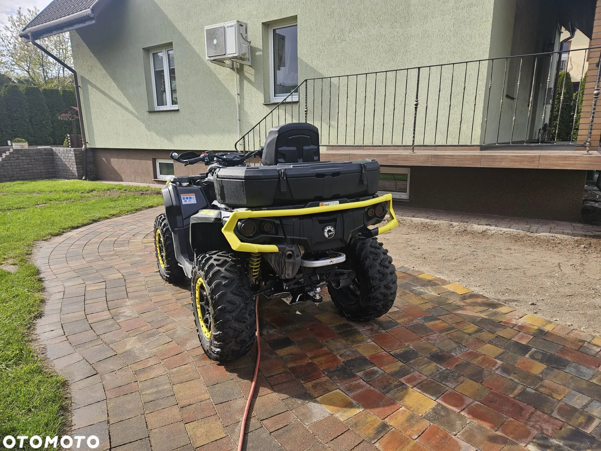 Can-Am Outlander Max