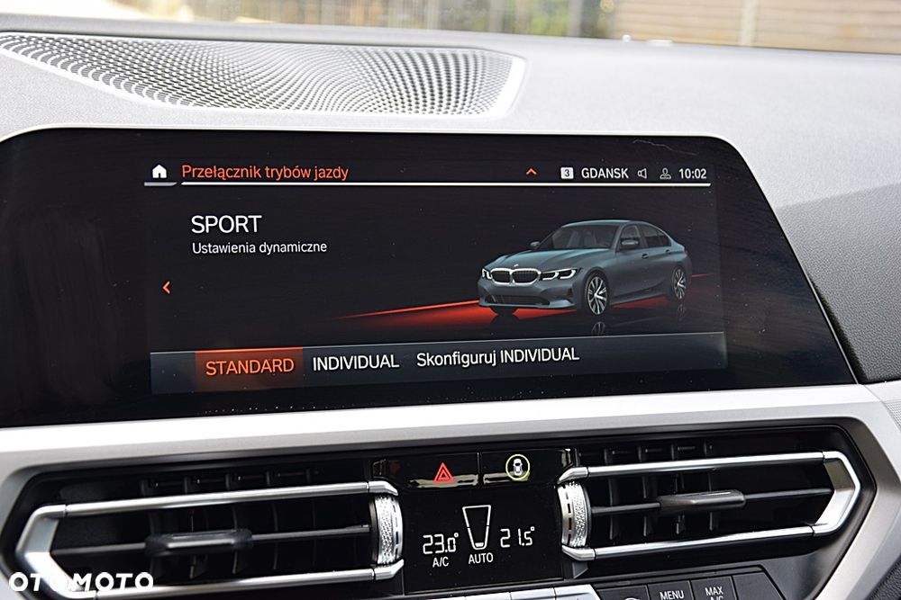 BMW Seria 3 318d Edition M Sport Shadow - 19