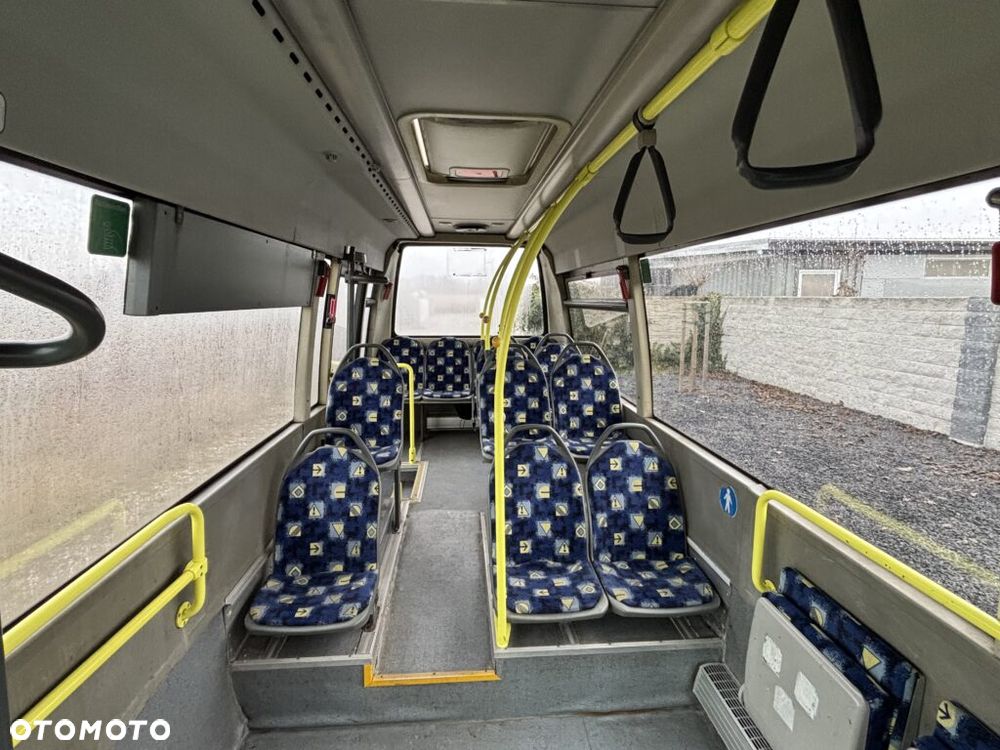 Mercedes-Benz Sprinter 906 - 12