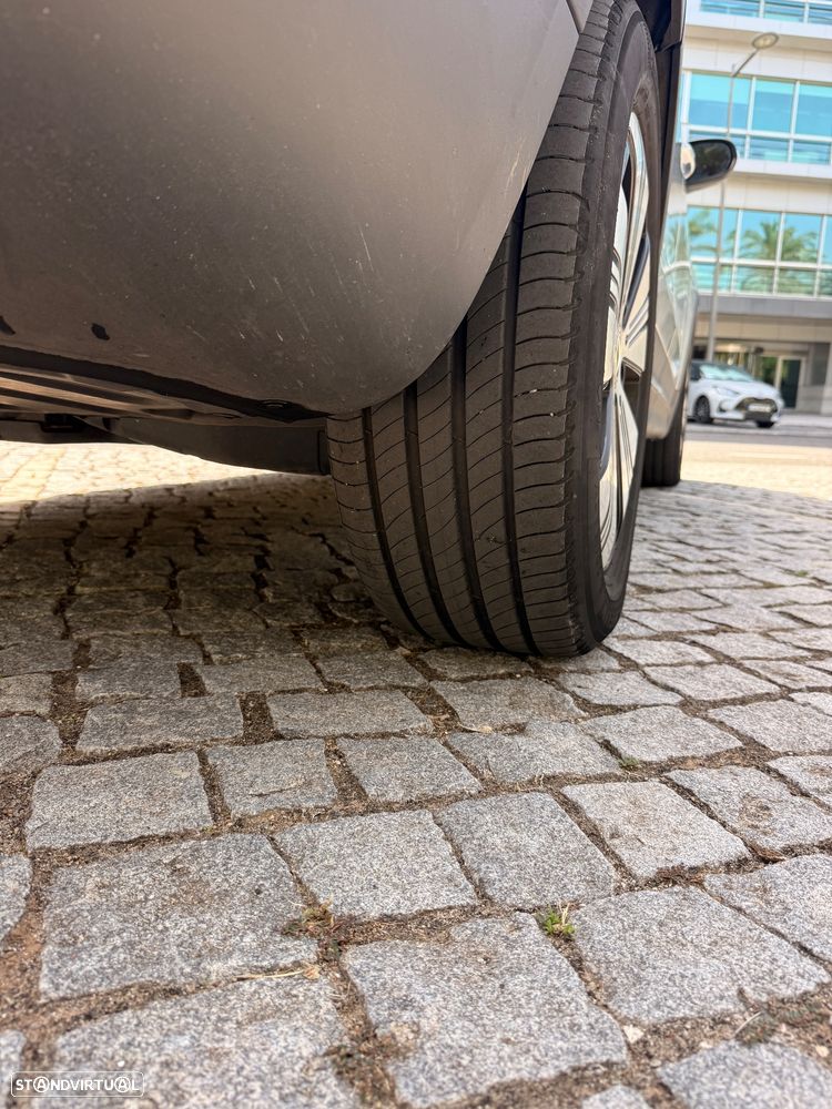 Mercedes-Benz EQB 250+ Edition - 14