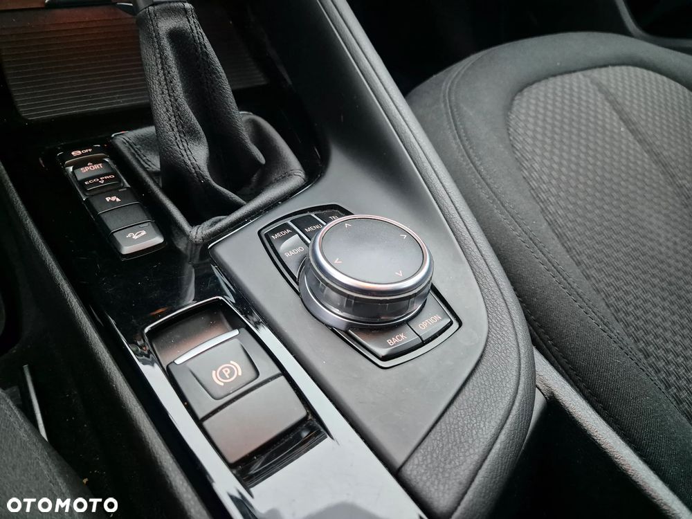 BMW X1 xDrive20d - 15