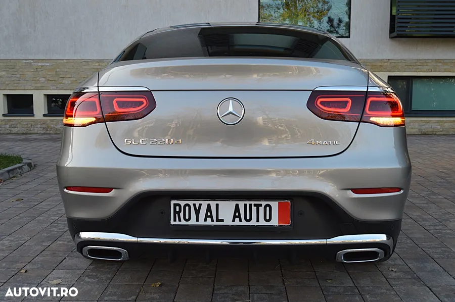 Mercedes-Benz GLC Coupe 220 d 4Matic 9G-TRONIC AMG Line - 11