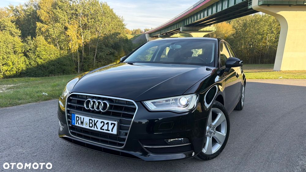 Audi A3 Sportback - 1