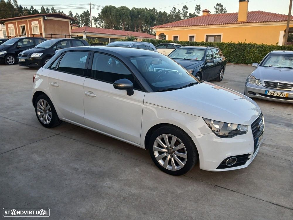Audi A1 Sportback 1.6 TDI Advance - 5