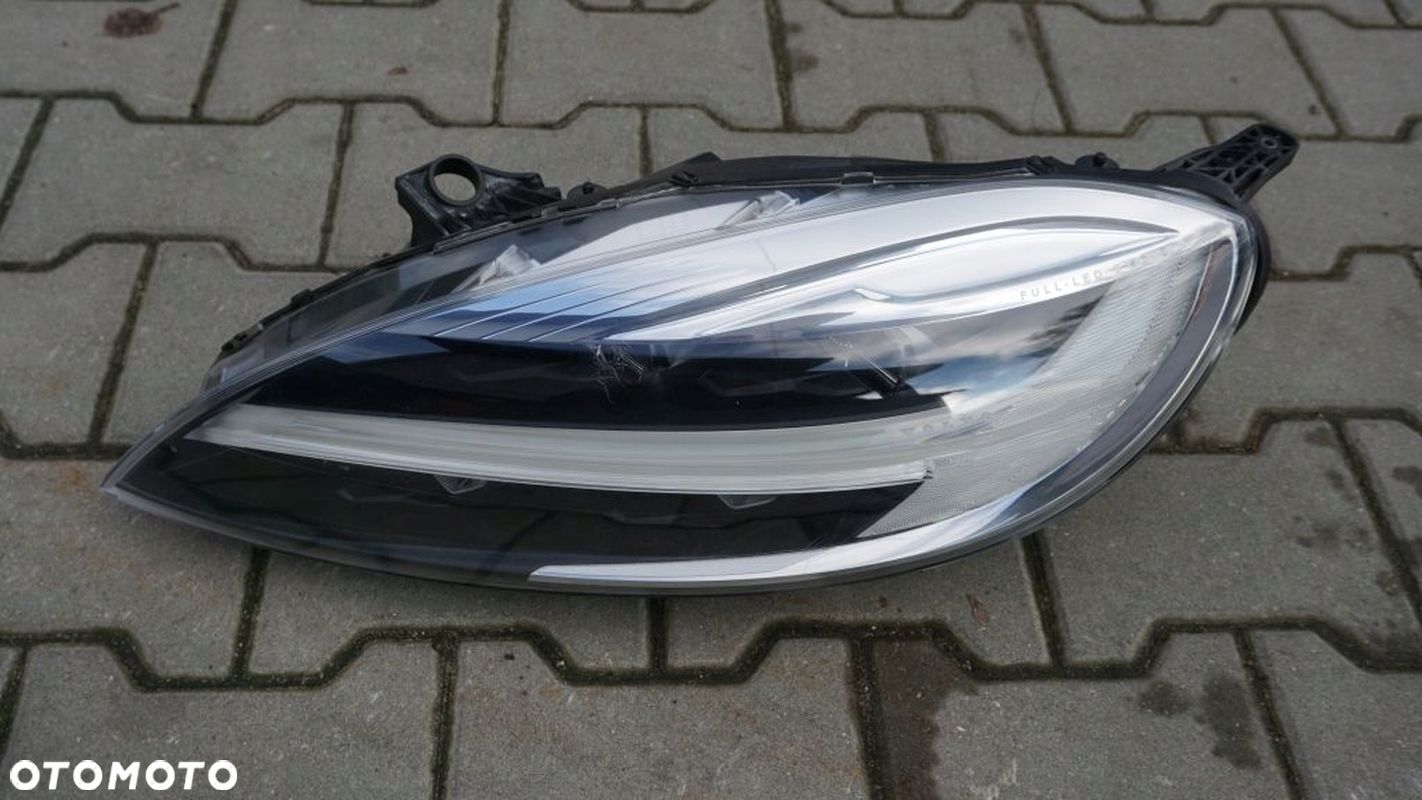 VOLVO V40 CC - PRZEDNIA LEWA LAMPA MID LED PRZÓD - 1