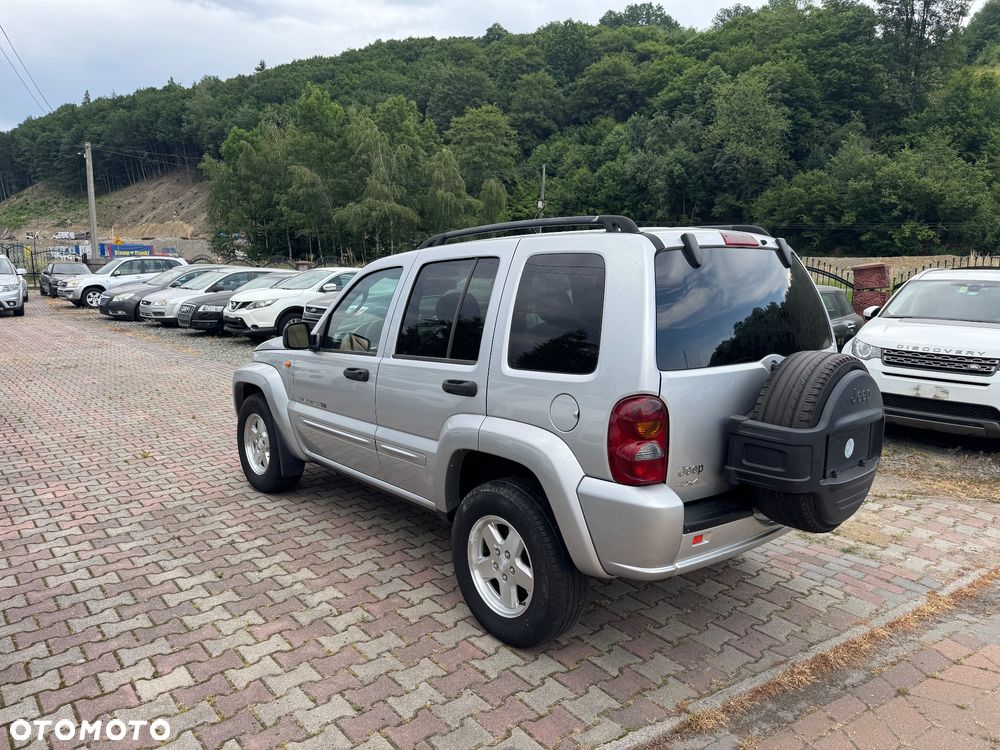 Jeep Cherokee - 7