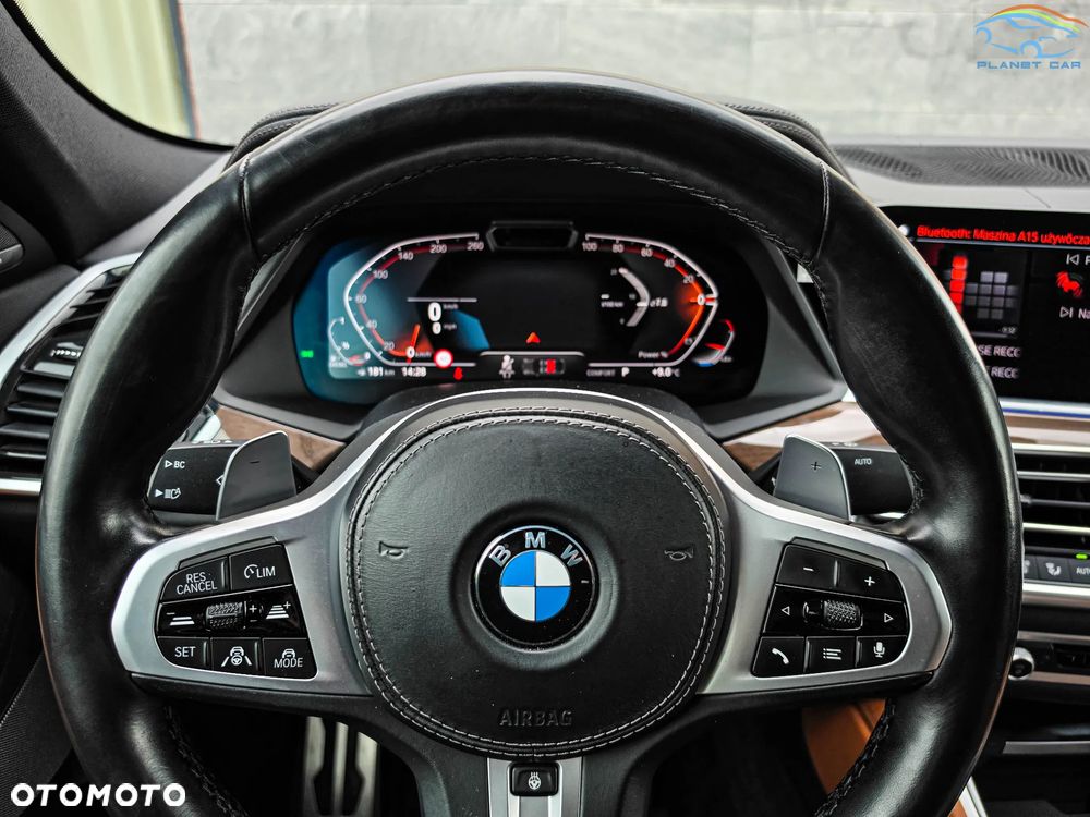 BMW X6 - 18