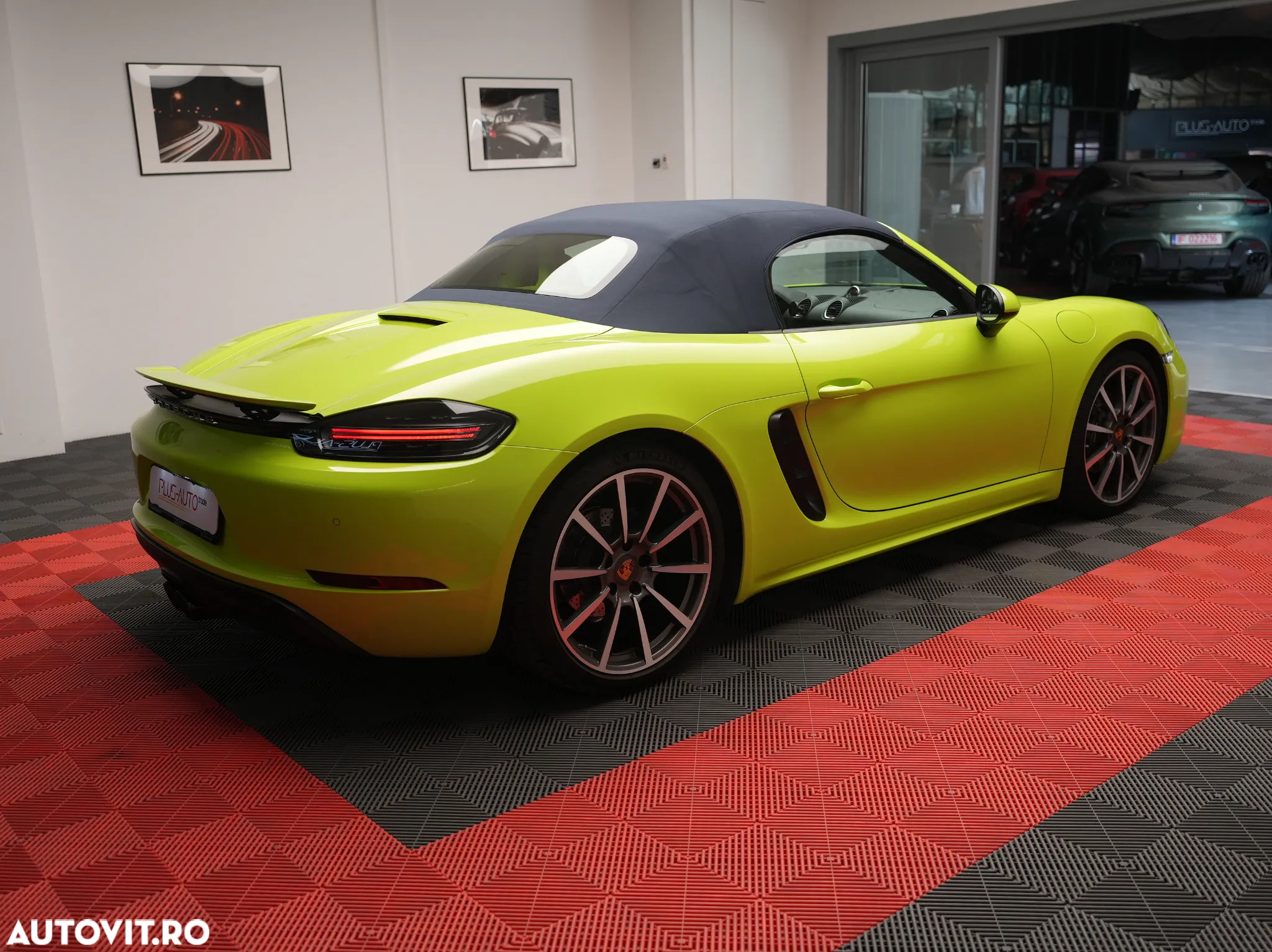 Porsche Boxster 718 PDK - 18