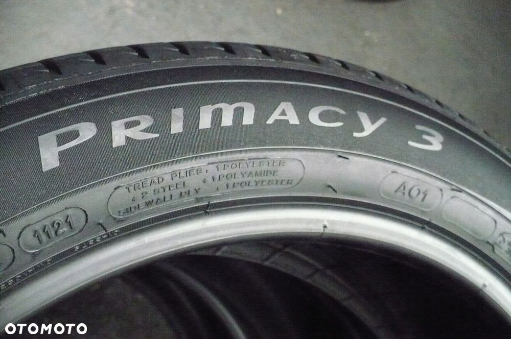 2x MICHELIN Primacy 3 215/50R18 5,3mm 5,8mm 2021 - 5