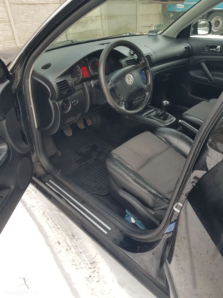 Volkswagen Passat 1.8T - 10