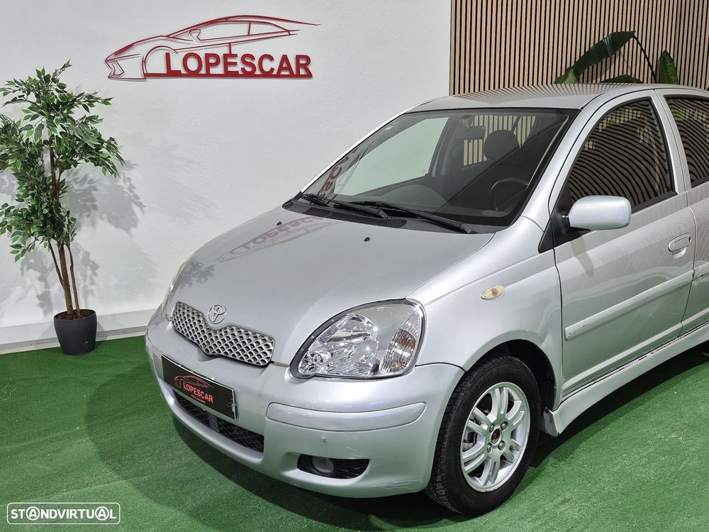 Toyota Yaris 1.0 Sol MMT AC - 2