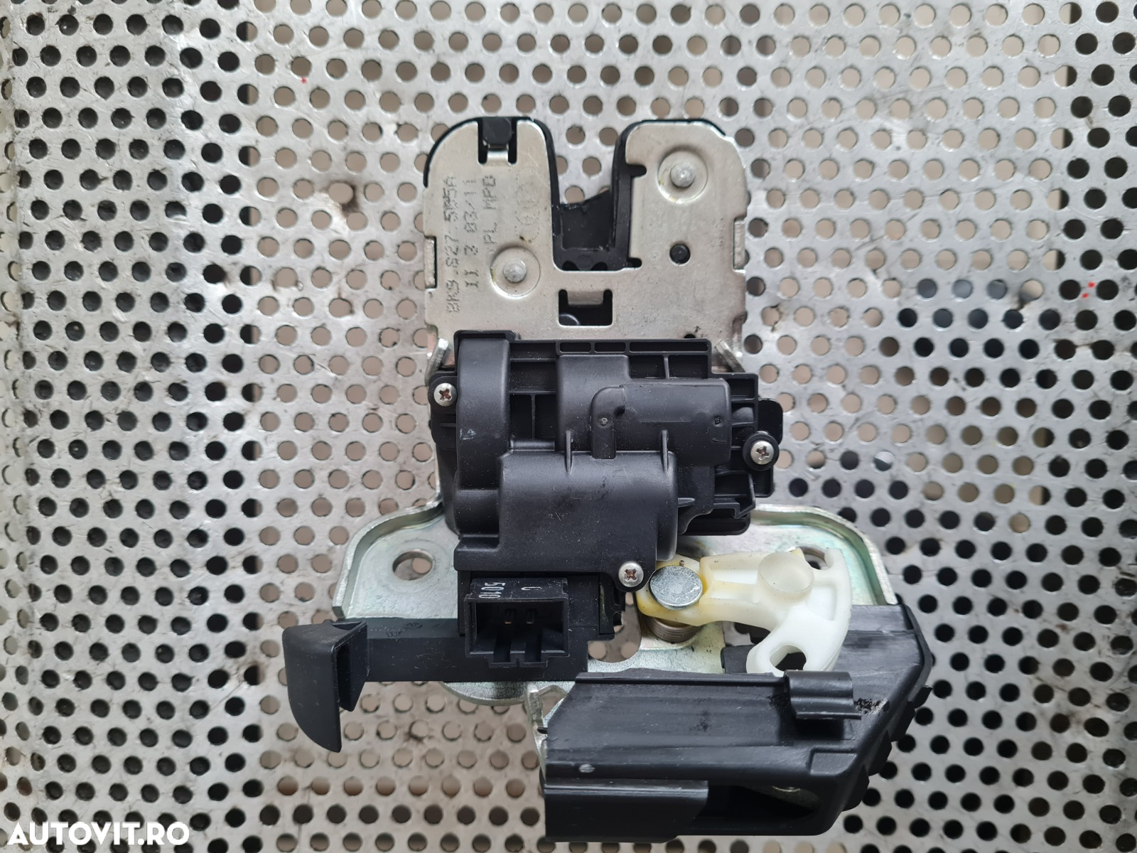 Incuietoare Broasca Blocator Hayon Haion Audi A5 8T An 2007-2008-2009-2010-2011-2012-2013-2014-2015 - 6
