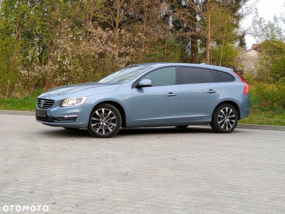 Volvo V60 D4 Geartronic Summum - 10