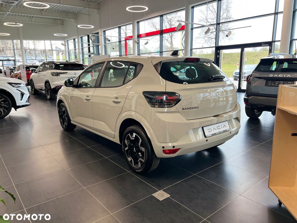 Dacia Sandero - 3