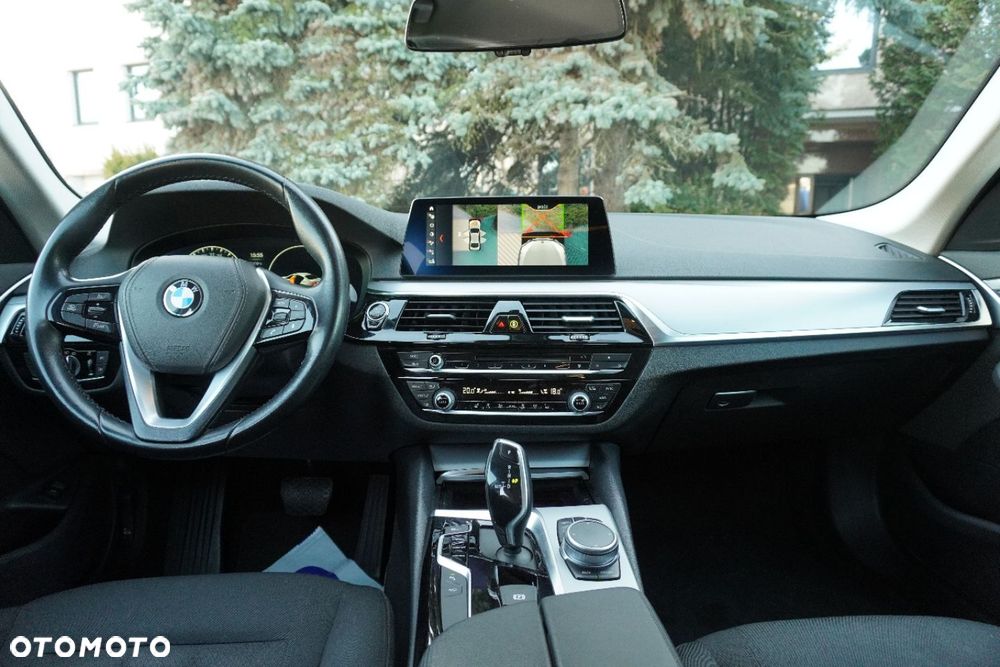 BMW Seria 5 - 18