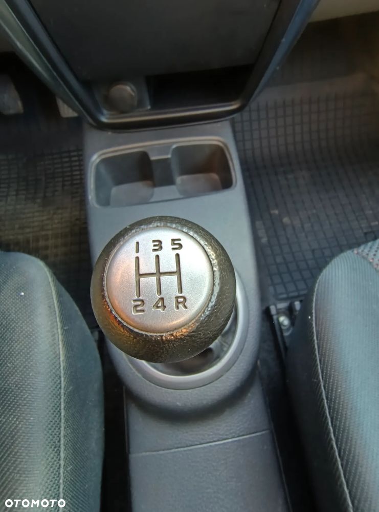 Suzuki SX4 1.6 GLX / Comfort - 33