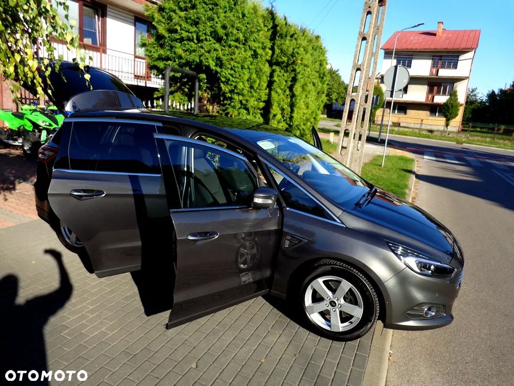 Ford S-Max 2.0 TDCi Titanium PowerShift - 28