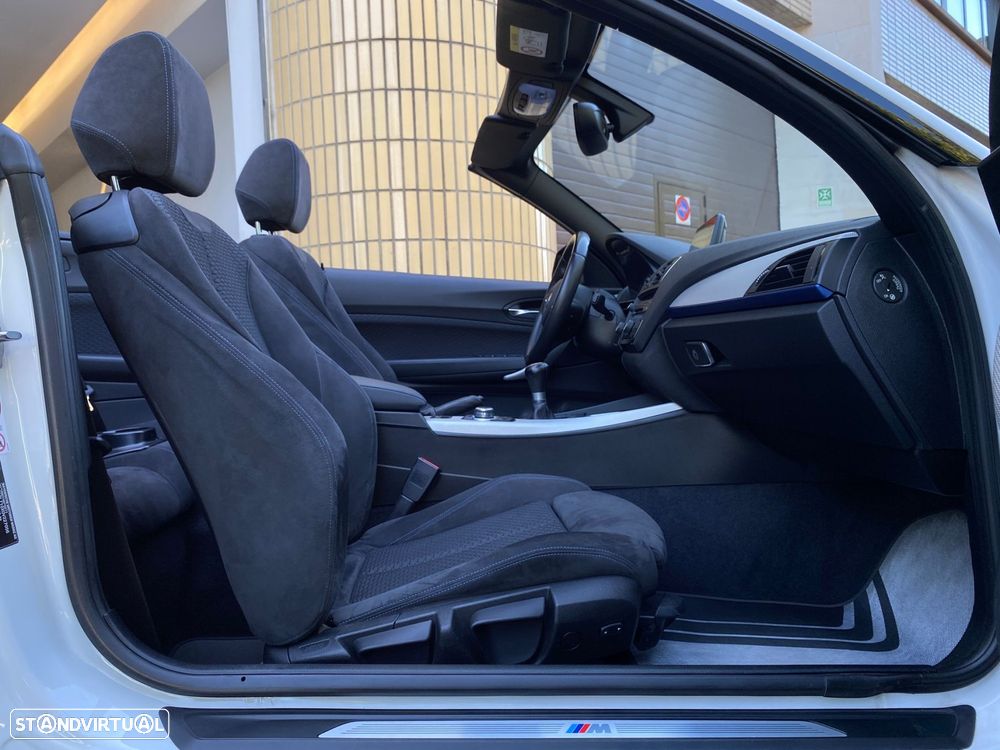 BMW 220 d Cabrio Pack M - 14