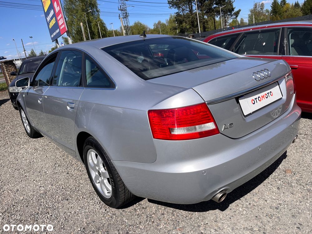 Audi A6 Limousine 2.4 - 4