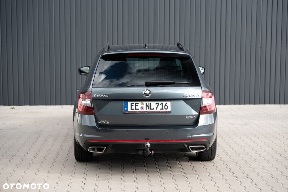 Skoda Octavia 2.0 TDI RS DSG - 7