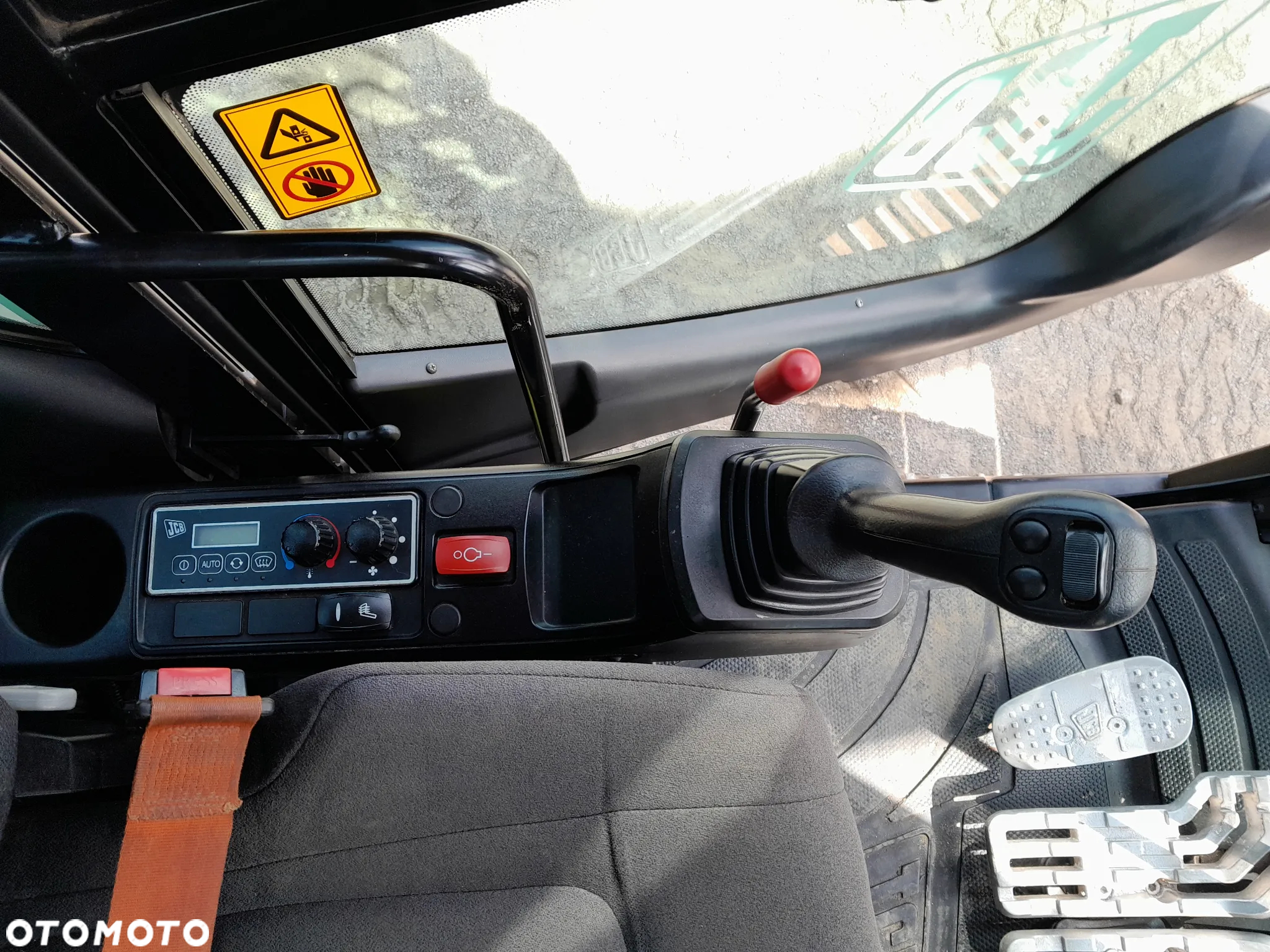 JCB JZ 141 LC - 28