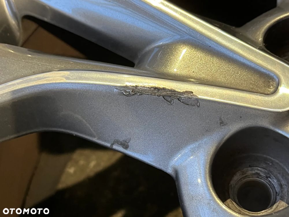 Felga Hyundai 5x114,3 7,5 x 18 ET 55 52910-G4400 1szt. - 6