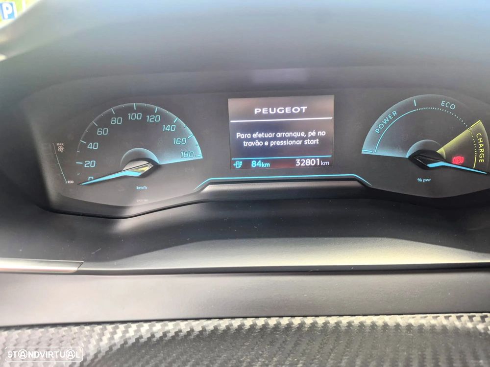 Peugeot e-208 Active - 11