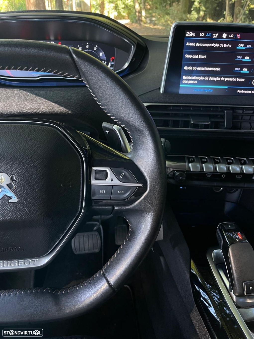 Peugeot 3008 1.2 PureTech Allure EAT8 - 22