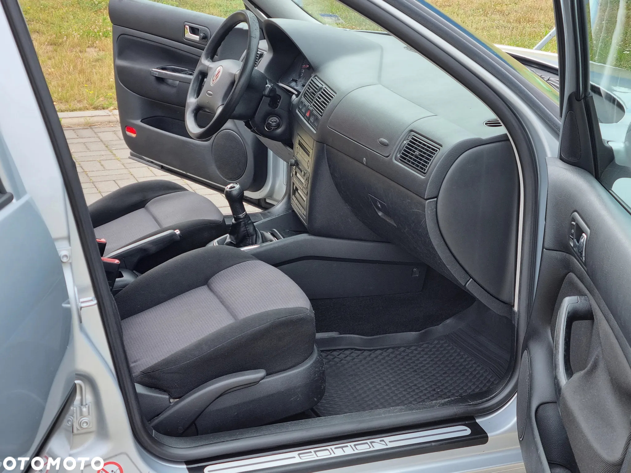 Volkswagen Golf IV 1.6 Basis - 16