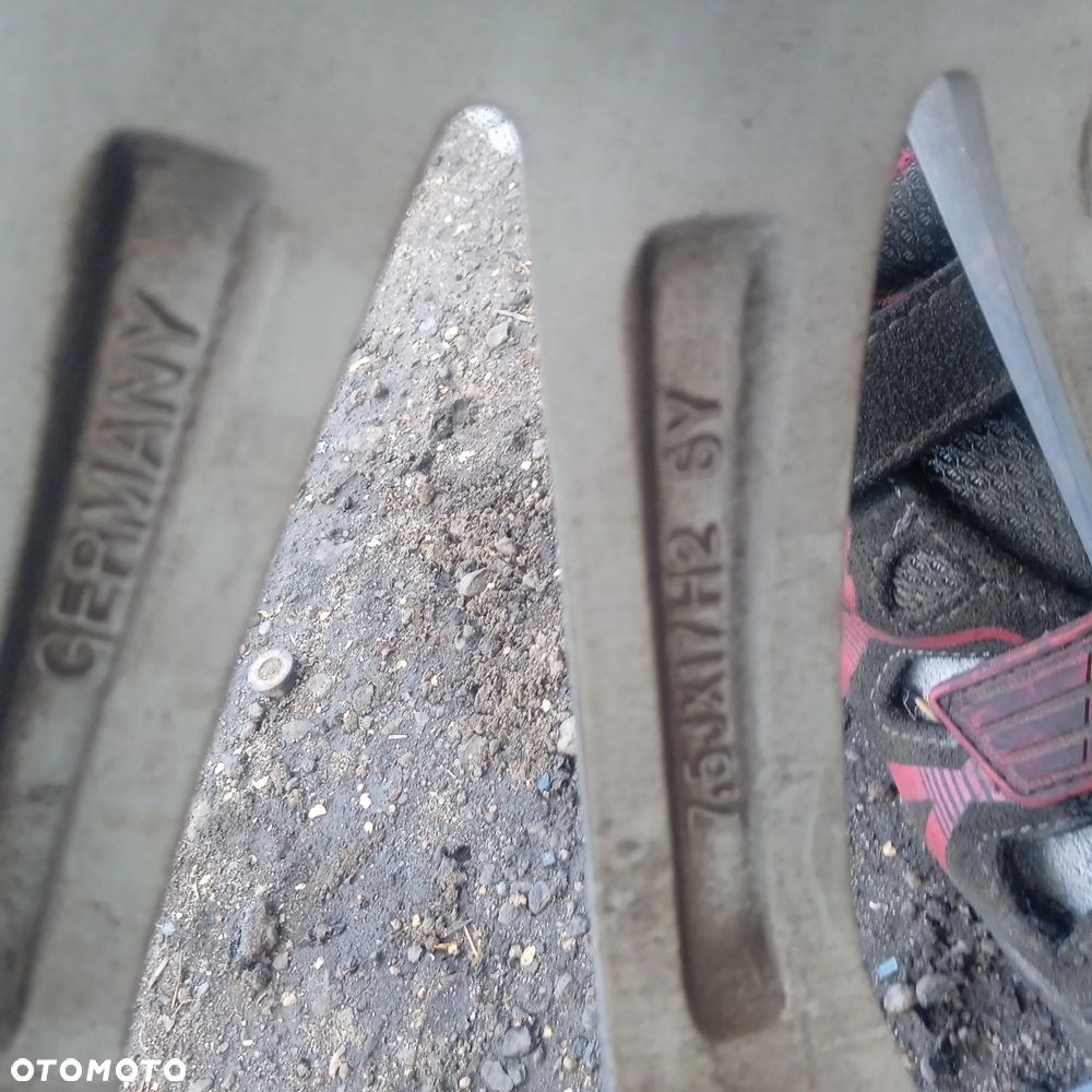 Felgi Alutec 5x112 x 17 ET 38 - 5