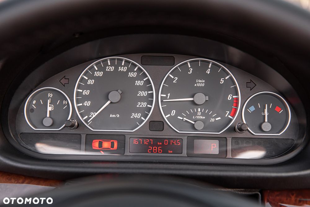 BMW Seria 3 330 Ci - 22