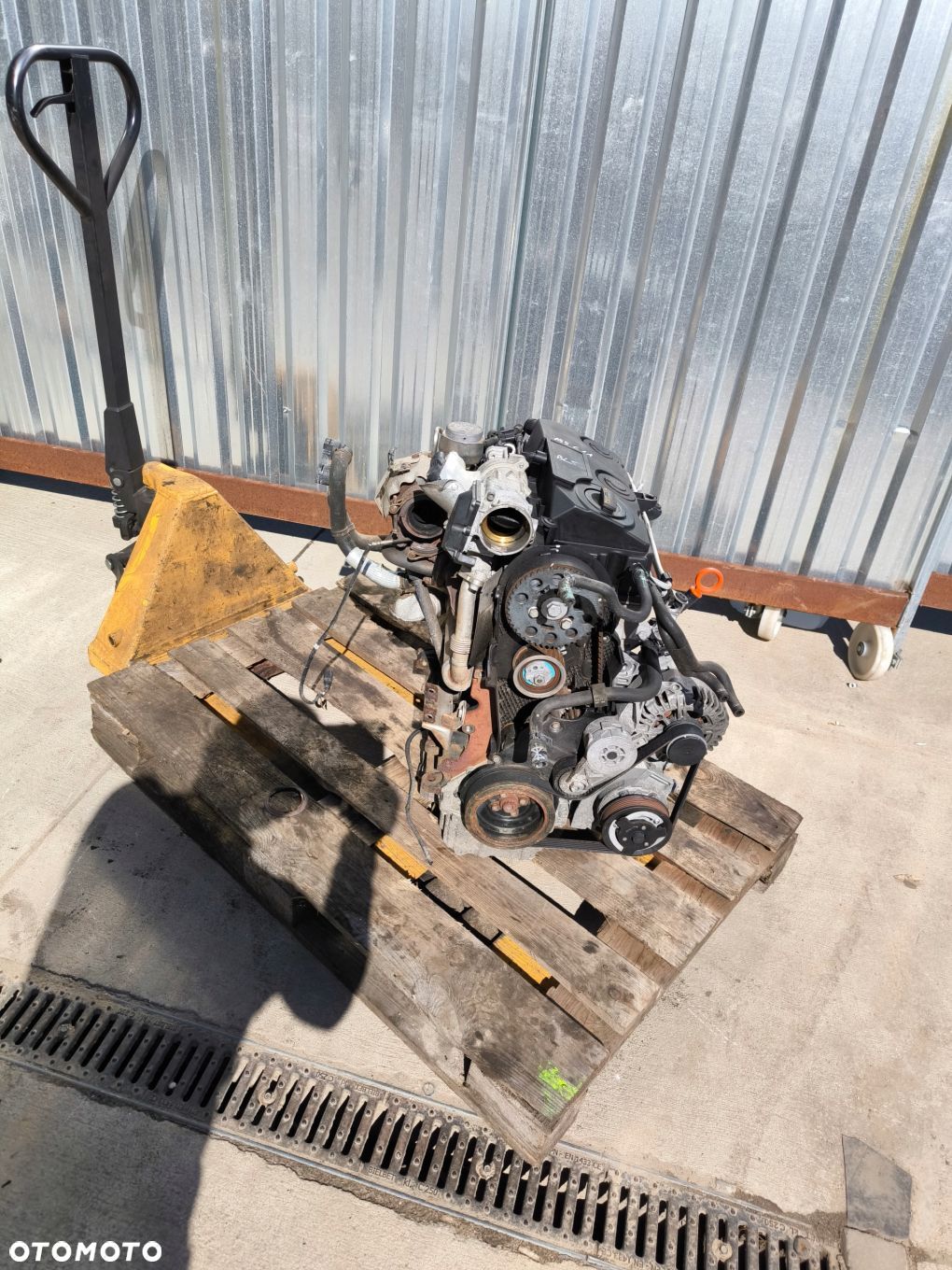 SILNIK KOMPLETNY AUDI VW SEAT SKODA 1.9 TDI BLS ORYGINAŁ ! - 1
