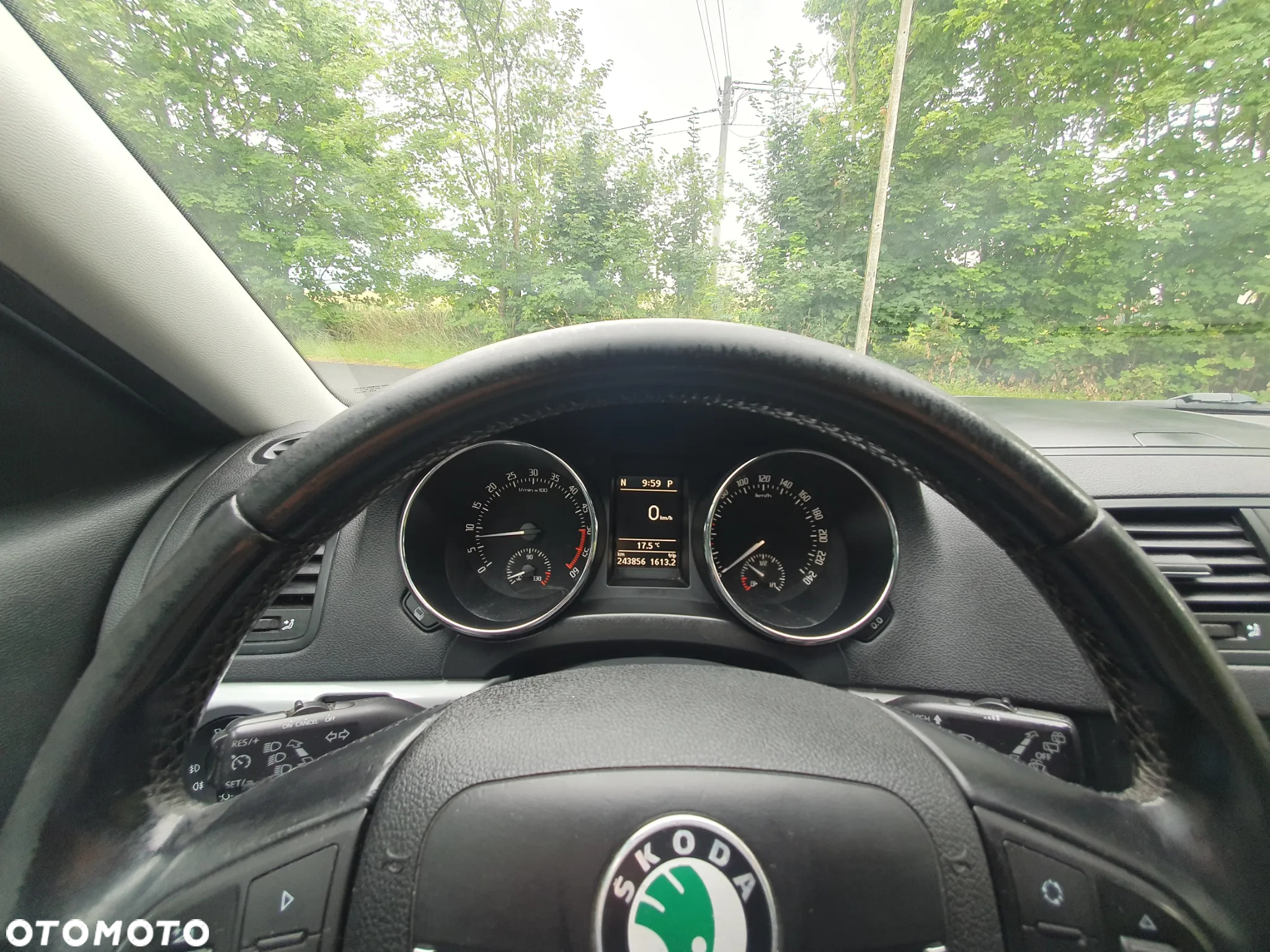 Skoda Yeti 2.0 TDI DPF 4x4 Ambition DSG - 13