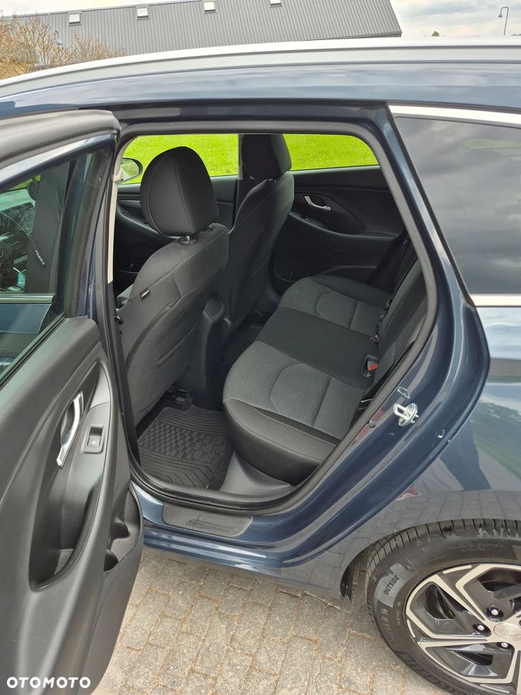 Hyundai i30 1.5 DPI Comfort - 11
