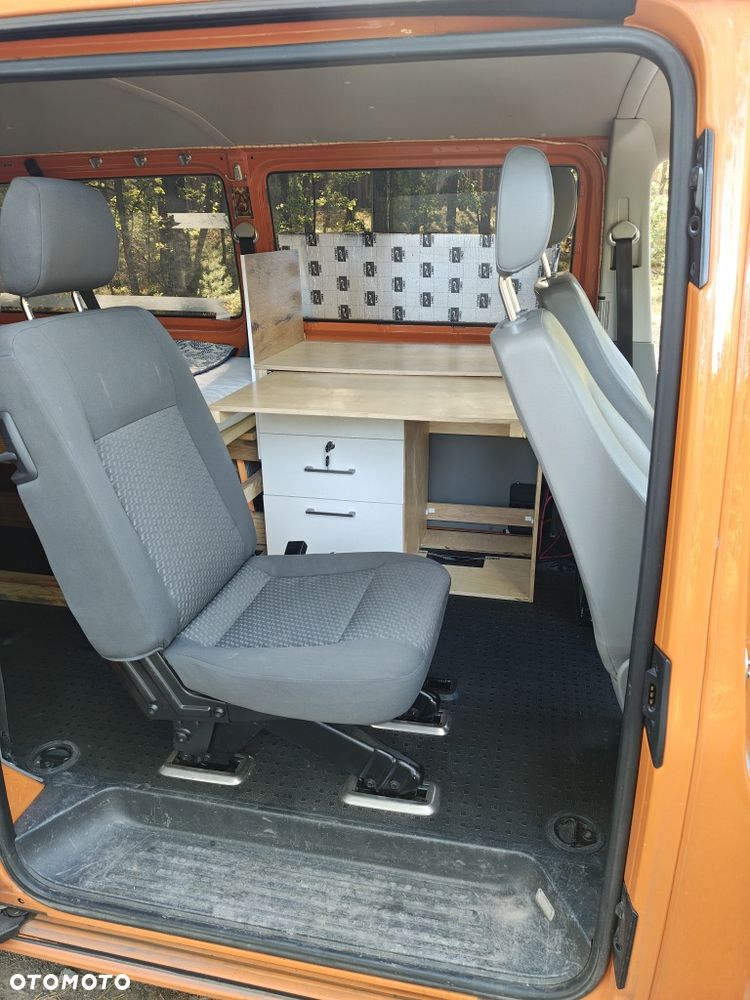Volkswagen Transporter - 6