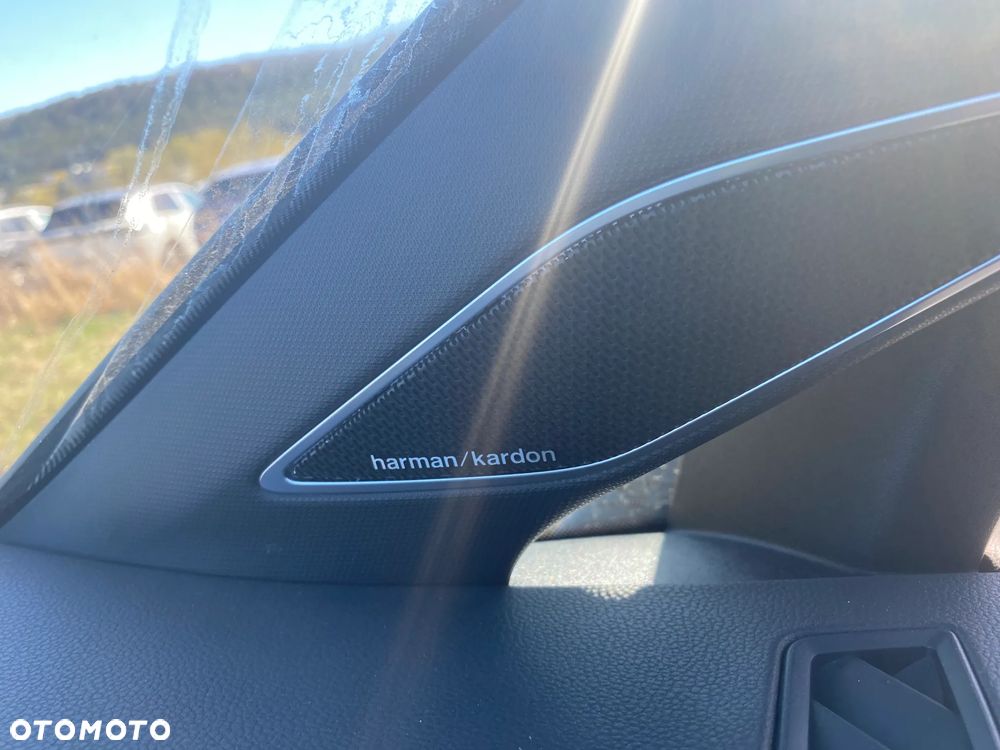 Volkswagen Golf - 20