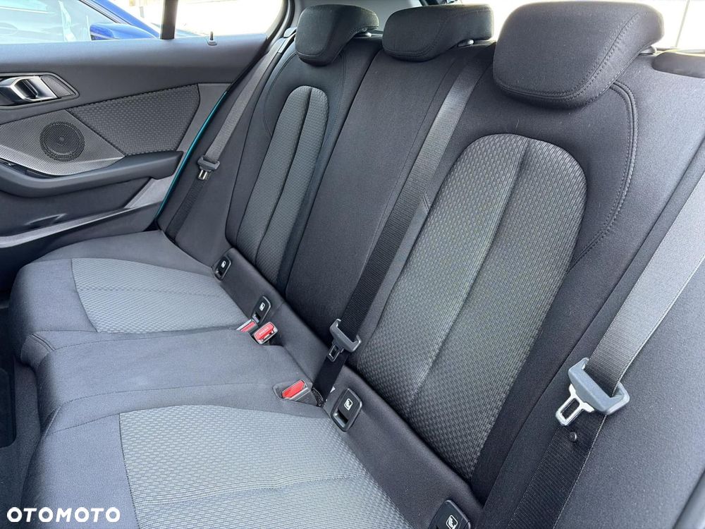 BMW Seria 1 118i Advantage - 9