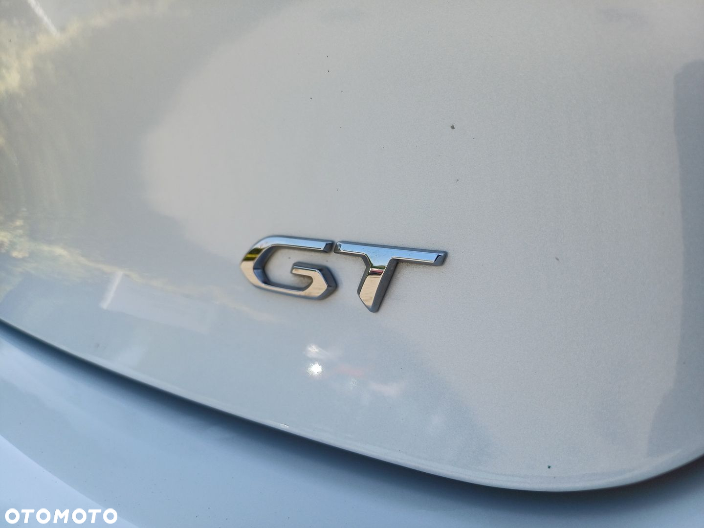 Peugeot 208 e-208 GT - 14