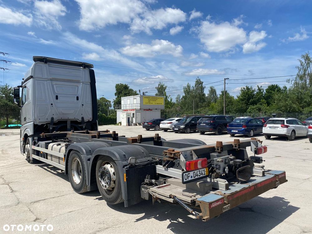 Mercedes-Benz Actros 2543 BDF + Winda / 6x2 / - 5