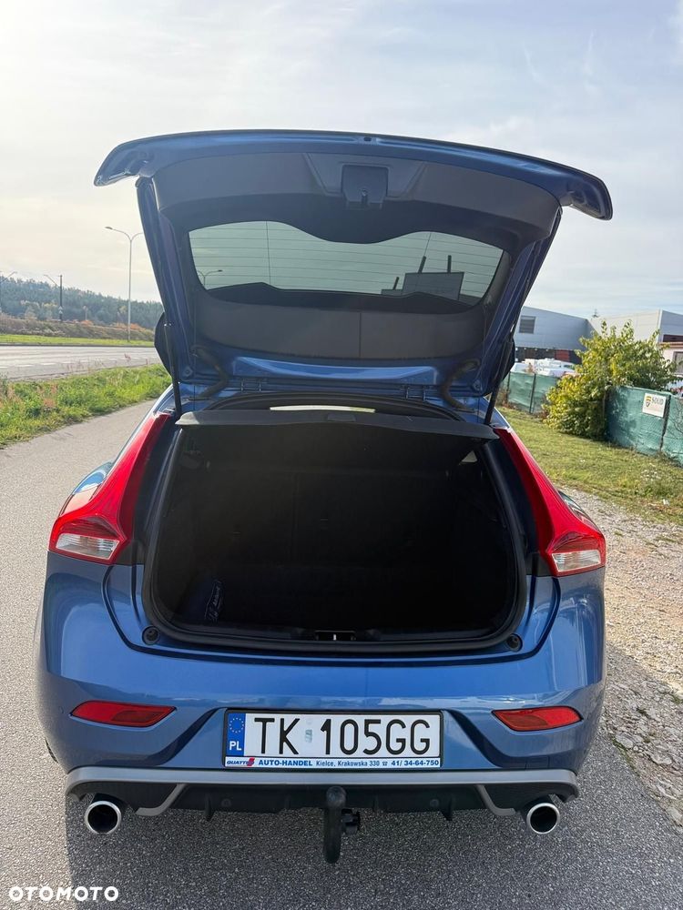 Volvo V40 D2 Drive-E R-Design Momentum - 5