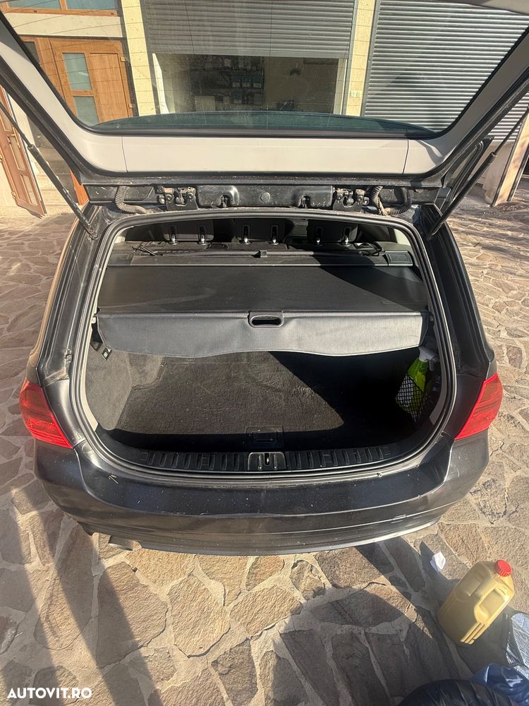 BMW Seria 3 320d - 10