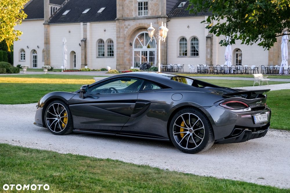 McLaren 570S Coupe - 14