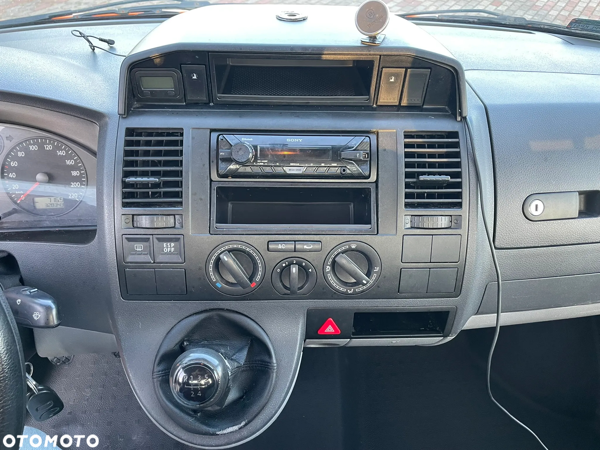 Volkswagen TRANSPORTER T5 - 8