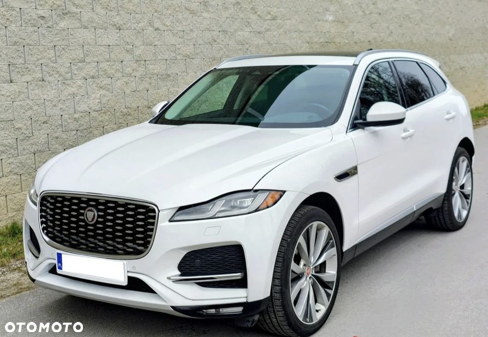 Jaguar F-Pace P250 AWD R-Dynamic S - 2